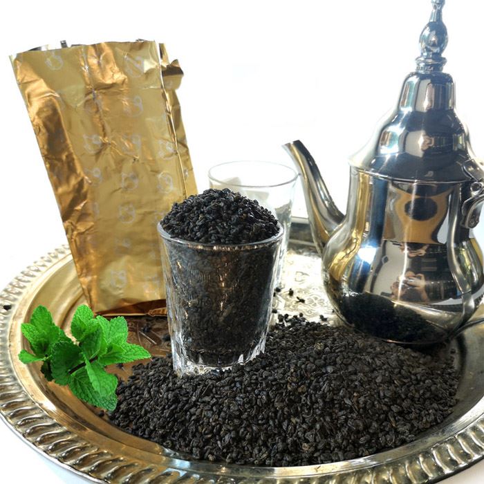 تحديد جودة الشاي الأخضر حسب لون الماء